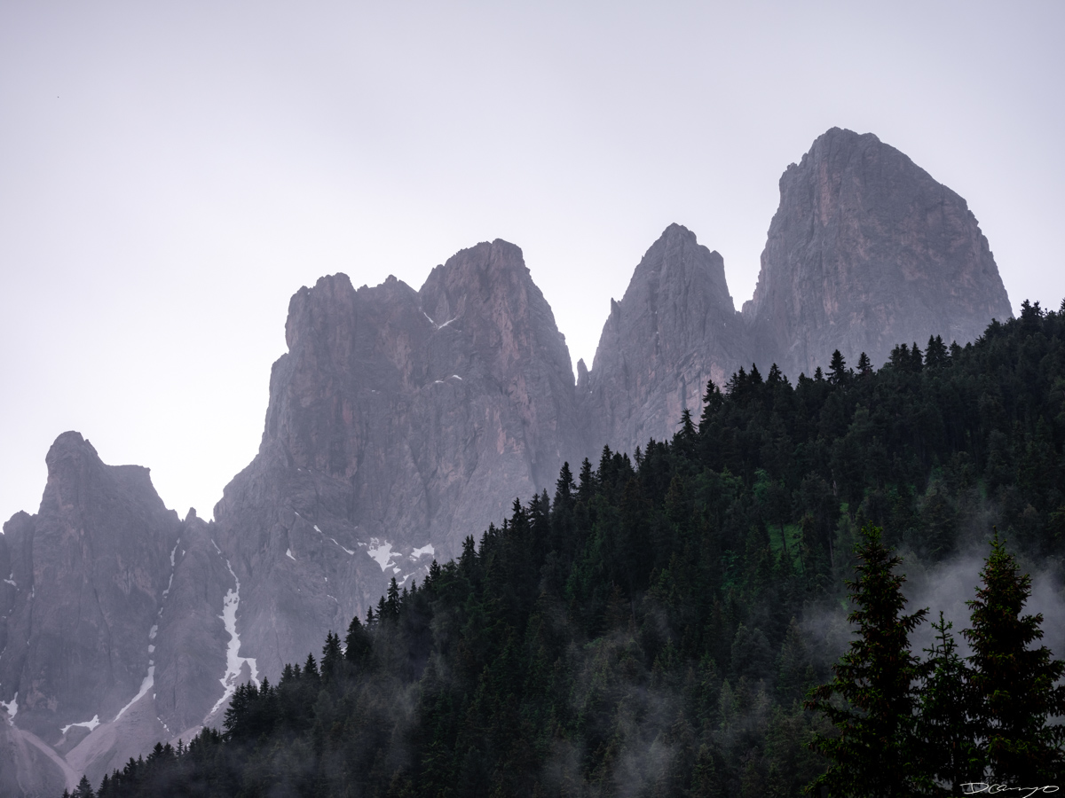 Photos from a trip through Italy in Summer of 2023. Locations include Rome, Florence, Tuscany, Castello di Bossi in Chianti, Siena, San Gimignano, Sirmione on Lake Garda, Bologna, Gudon, Italian Dolomites, Seceda, Cadini di Misurina, and Venice.